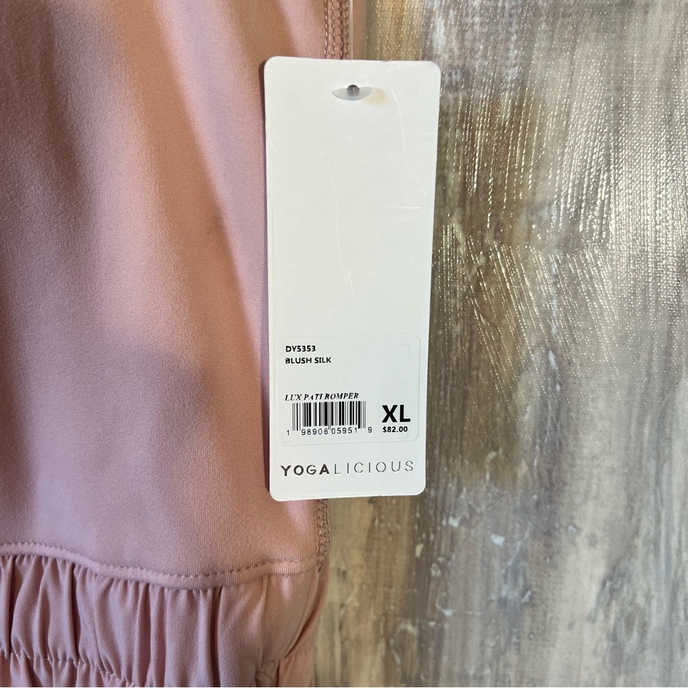 NWT Yogalicious Luxs Pati Blush Romper Size XL - Picture 6 of 6
